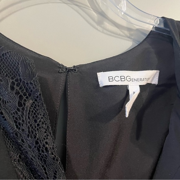 BCBGeneration Size 4 Black Maxi Dress Sleeveless Tiered Lace Sheer - Picture 7 of 10